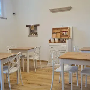  Gasthof Federico Ii - And Breakfast
