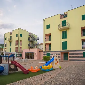2* Aparthotel Le Saline